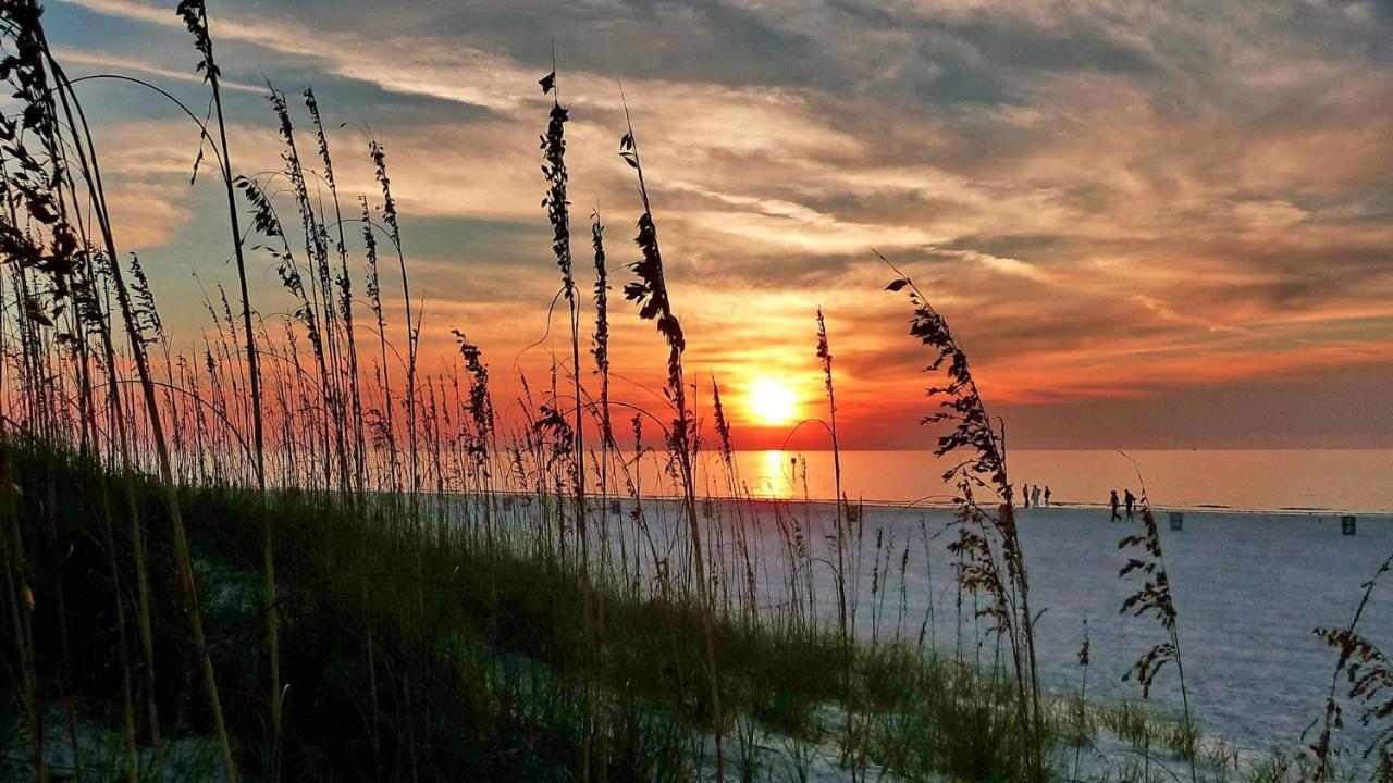 Sunset Beach House 3Br Βίλα St. Pete Beach Εξωτερικό φωτογραφία